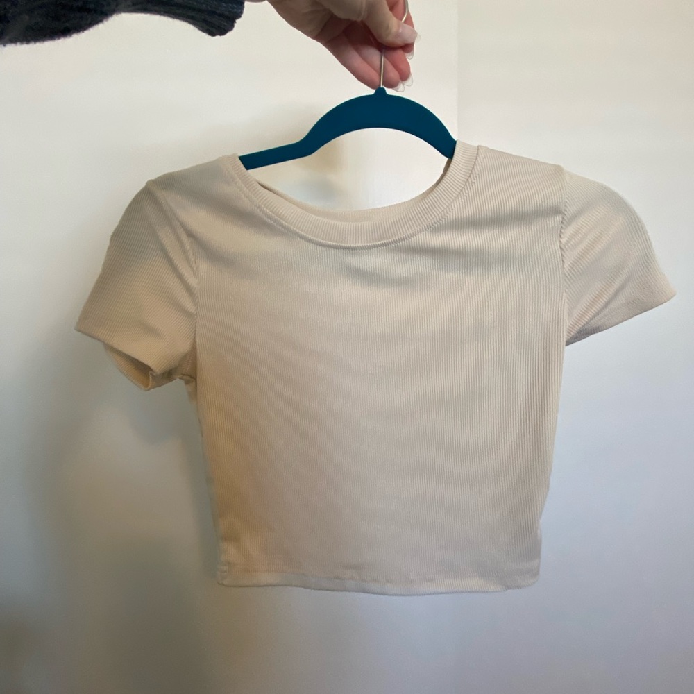 Two cropped tees - Picture 3 of 4
